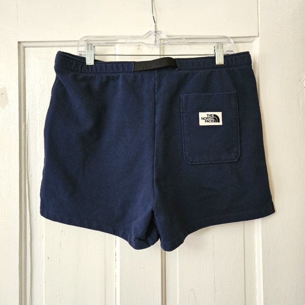 The North Face Women's Heritage Patch Shorts Summit Navy Size Large, Belt - Picture 3 of 7